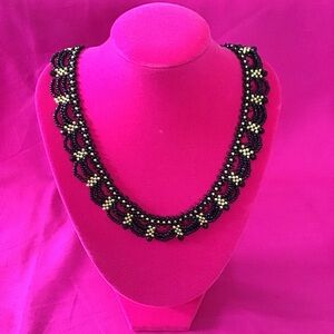 NWOT Black and Gold Beaded Necklace